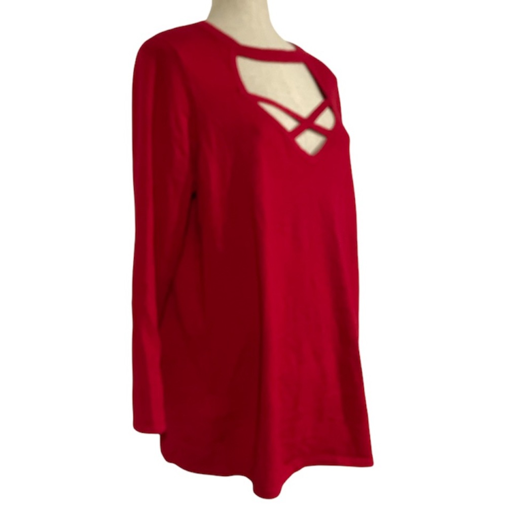 TORRID Strappy Cage Pullover Sweater in Jester Red - Picture 4 of 10